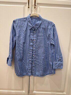 Lis Lareida cotton button down